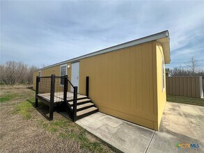 1911 Wald Rd in New Braunfels, TX - Building Photo - Building Photo