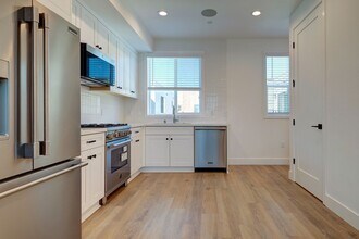 4507 Saturn St in Los Angeles, CA - Building Photo - Building Photo