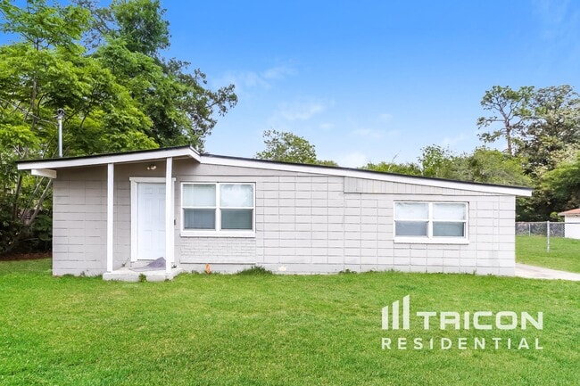 property at 1023 De Paul Dr