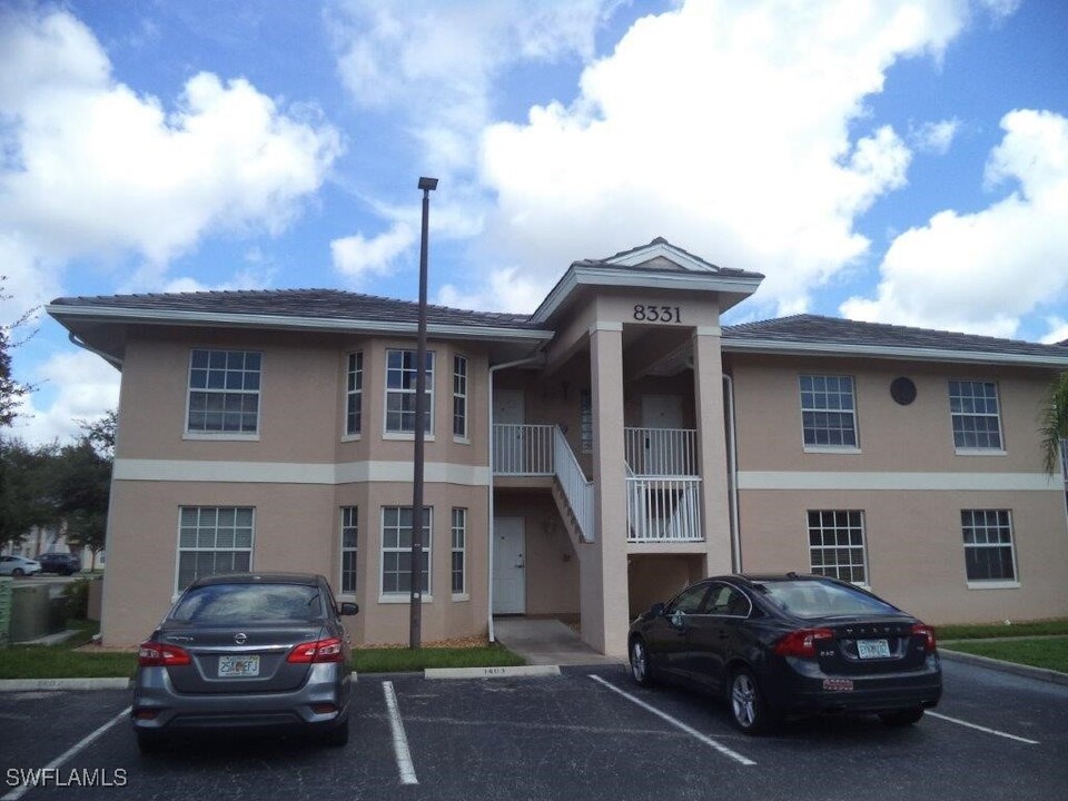 8331 Bernwood Cove Loop in Ft. Myers, FL - Building Photo