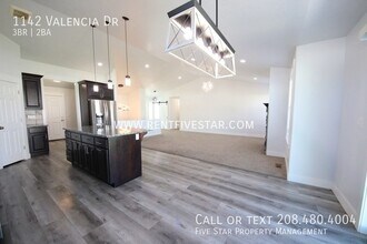 1142 Valencia Dr in Pocatello, ID - Building Photo - Building Photo