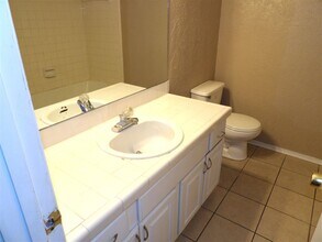 6407 SW Brookline Ave in Lawton, OK - Building Photo - Building Photo