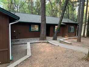 6337 Amherst Way in Magalia, CA - Building Photo - Building Photo