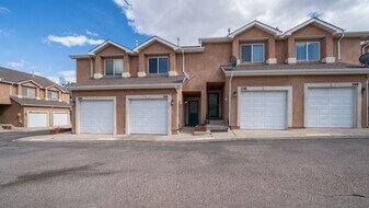 216 Pecan Garden View in Colorado Springs, CO - Building Photo