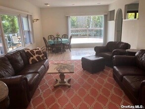 14 Kensington St in Lido Beach, NY - Building Photo - Building Photo