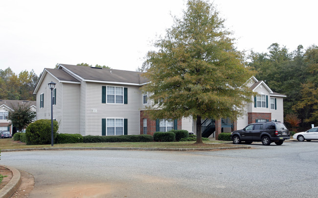 Monarch Place in Wellford, SC - Building Photo - Building Photo