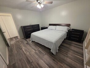 5721 Som Center Rd, Unit 20 in Solon, OH - Building Photo - Building Photo