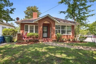 203 Winter Ave in Atlanta, GA - Building Photo