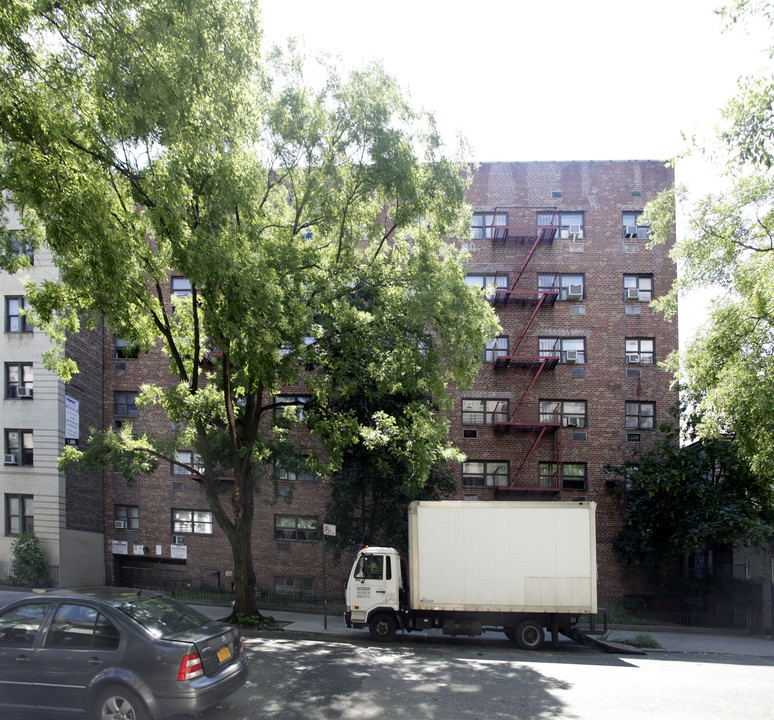 Botanical Arms in Bronx, NY - Building Photo