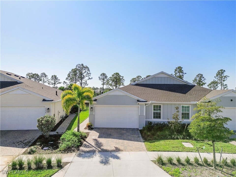 43632 Sparrow Dr in Punta Gorda, FL - Building Photo