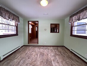 2919 W 87th St in Bloomington, MN - Building Photo - Building Photo