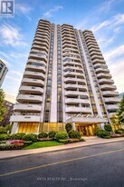 67 Caroline St S in Hamilton, ON - Building Photo