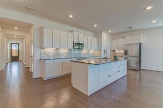 2021 Ambling Trl in Andice, TX - Building Photo - Building Photo