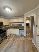 1936 Ivy Glen Dr in Smyrna, GA - Building Photo - Building Photo