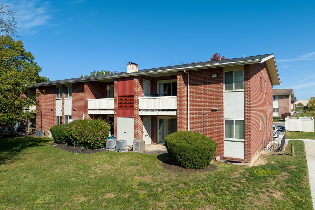 Capital Pointe by OneWall | Harrisburg, PA Apartments