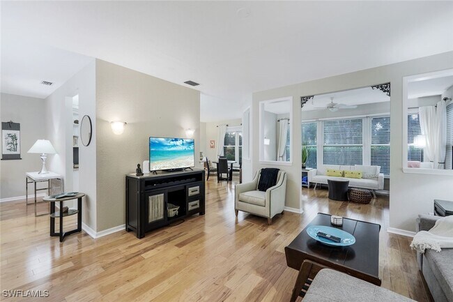 property at 1345 Charleston Square Dr