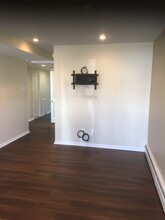 10031 Ferndale St in Philadelphia, PA - Building Photo - Building Photo