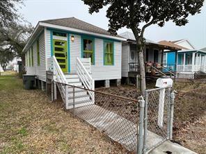 3328 Avenue Q in Galveston, TX - Building Photo - Building Photo