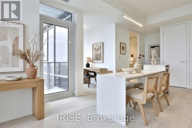 property at 11 Yorkville Ave