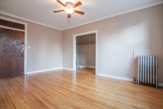 4142 N Keystone Ave in Chicago, IL - Building Photo - Building Photo