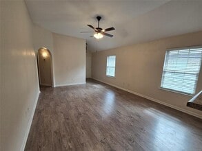 456 Buena Vista Wy in Prattville, AL - Building Photo - Building Photo