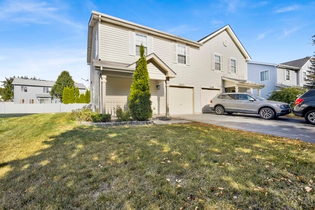 2571 Eldorado Ln in Naperville, IL - Building Photo - Building Photo