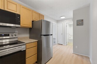 614 Fox Run Ln in Carmel, NY - Building Photo - Building Photo