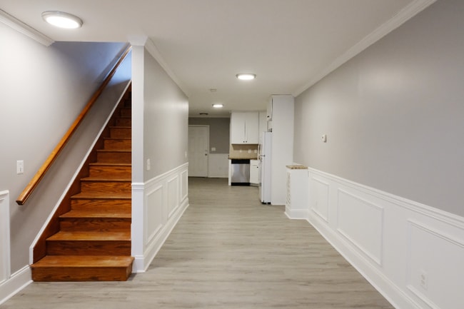 property at 102 S Carrollton Ave