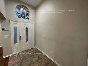 1825 Leybourne Loop in Wesley Chapel, FL - Foto de edificio - Building Photo