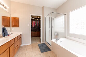 2604 Patron Vil in Schertz, TX - Building Photo - Building Photo