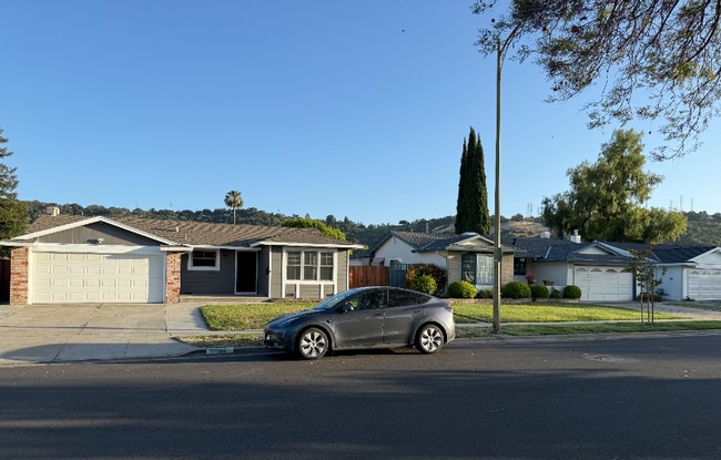 property at 630 Choctaw Dr