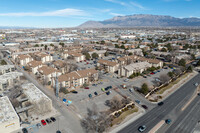 Hillcrest Park in Albuquerque, NM - Foto de edificio - Building Photo