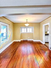 1817 Fairfax Rd in Toledo, OH - Building Photo - Building Photo