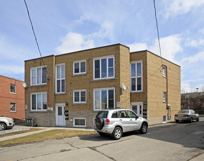 43-45 Penhurst Ave in Toronto, ON - Building Photo - Primary Photo