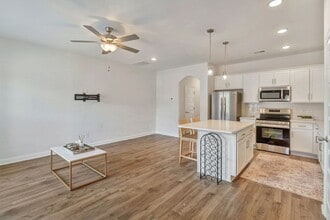 239 Kenner Aly in Hendersonville, TN - Building Photo - Building Photo