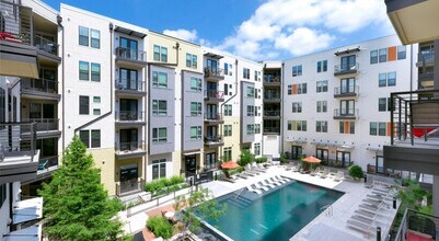The Arnold in Austin, TX - Foto de edificio - Building Photo