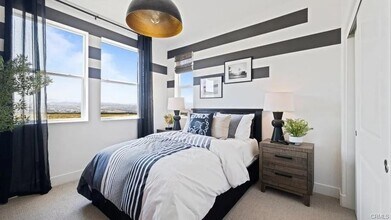 27213 Tamarack Ln in Valencia, CA - Building Photo - Building Photo