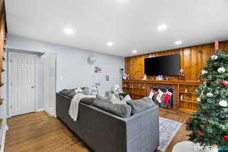5 Clover Hill Ave in Bridgeport, CT - Building Photo - Building Photo