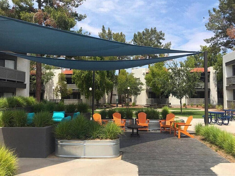 Moxi in Peoria, AZ - Foto de edificio