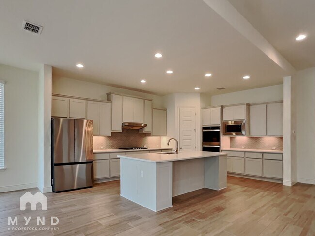 217 Vizcaya in Boerne, TX - Building Photo - Building Photo