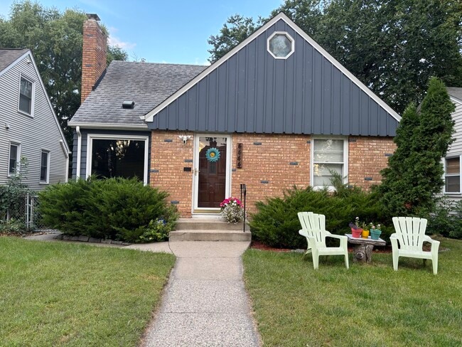 property at 4444 Cedar Ave S