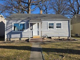 4323 Gaywood Dr in Fort Wayne, IN - Building Photo