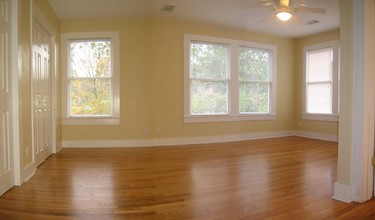 716 Blaylock Dr in Dallas, TX - Foto de edificio - Interior Photo