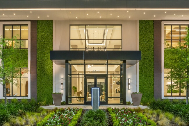 Lantower West Love in Dallas, TX - Building Photo - Building Photo