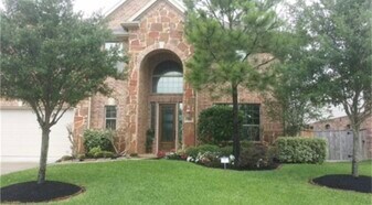 13915 Sawmill Run Ln in Houston, TX - Building Photo