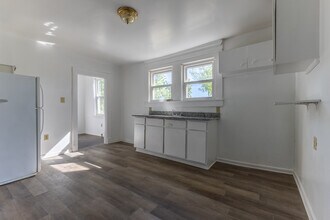2315 Desire St in New Orleans, LA - Building Photo - Building Photo
