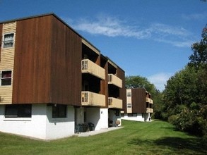 Rivermist in Seneca Falls, NY - Foto de edificio - Building Photo