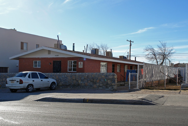 3610-3612 Hayes Ave in El Paso, TX - Building Photo - Building Photo