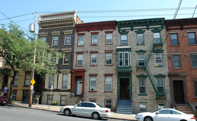 23 Ten Broeck St in Albany, NY - Building Photo - Building Photo