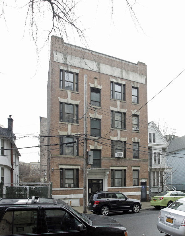 2698 Creston Ave in Bronx, NY - Building Photo - Building Photo